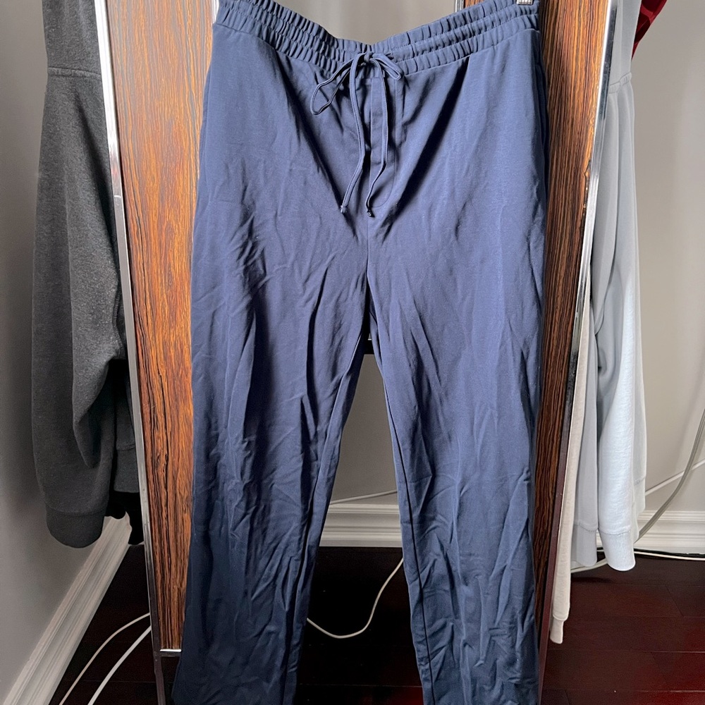 Forever 21 Contemporary Lounge Pants